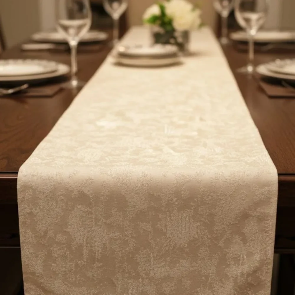 Classic Luxury Table Runner by dimora bella